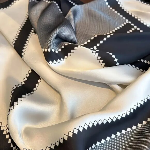 BLACK CONTEMPORARY PRINT SCARF - Picture 2 of 2